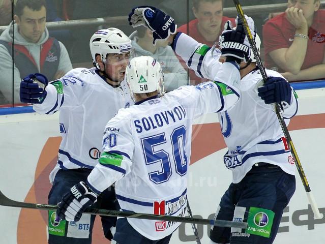 Photo hockey KHL : Ils sont bien lĂ ! - KHL - Kontinental Hockey League Photo hockey KHL : Ils sont bien lĂ ! - KHL - Kontinental Hockey League