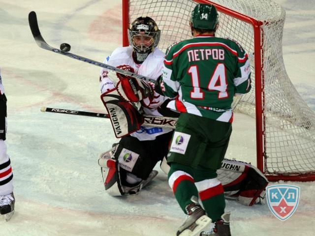 Photo hockey KHL : Kazan surpris d Photo hockey KHL : Kazan surpris d