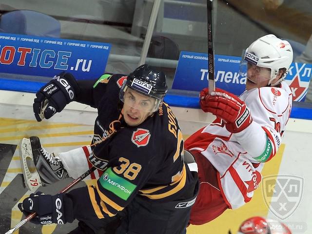 Photo hockey KHL : La rigueur défensive est de mise - KHL - Kontinental Hockey League