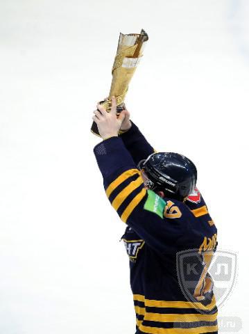 Photo hockey KHL : Le coup de grâce - KHL - Kontinental Hockey League