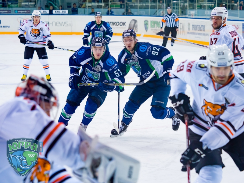 Photo hockey KHL : Le Mammouth résiste au Tigre - KHL - Kontinental Hockey League