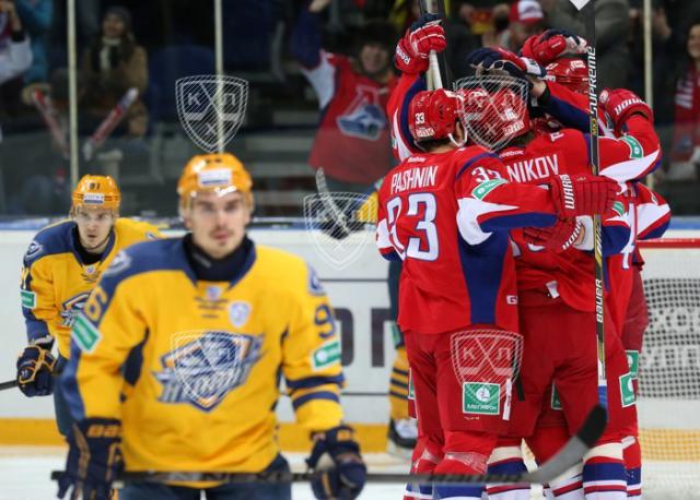 Photo hockey KHL : Le Père Noël sibérien - KHL - Kontinental Hockey League Photo hockey KHL : Le Père Noël sibérien - KHL - Kontinental Hockey League