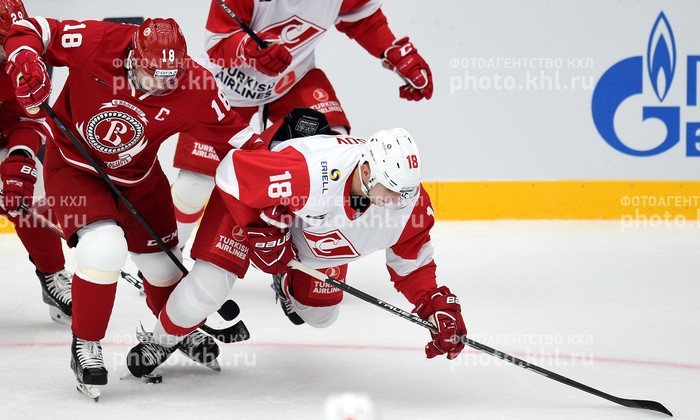 Photo hockey KHL : Le piège déjoué - KHL - Kontinental Hockey League