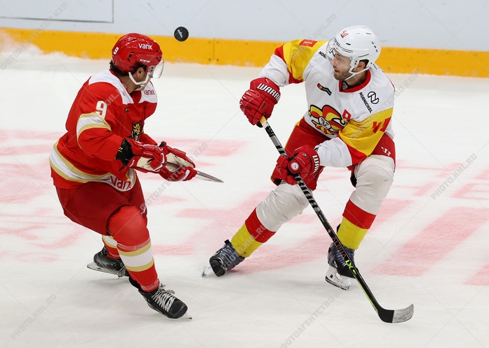 Photo hockey KHL : Les invincibles résistent - KHL - Kontinental Hockey League