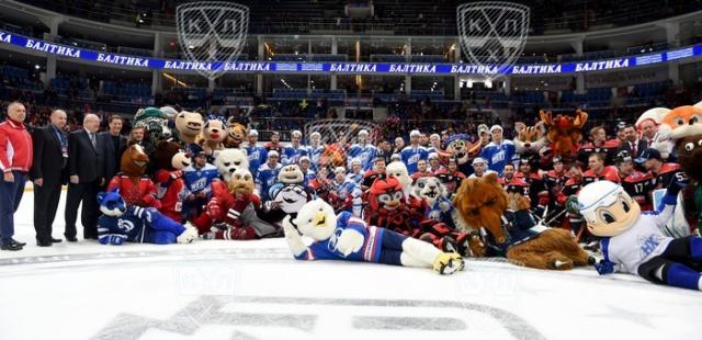 Photo hockey KHL : Match pléthorique - KHL - Kontinental Hockey League ARCHIVES