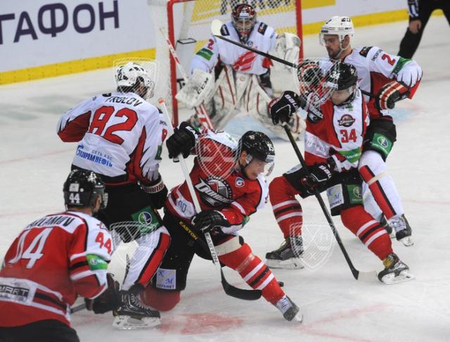 Photo hockey KHL : SOS Omsk en détresse ! - KHL - Kontinental Hockey League Photo hockey KHL : SOS Omsk en détresse ! - KHL - Kontinental Hockey League
