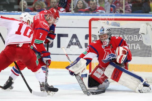 Photo hockey KHL : Une grande bouffée d Photo hockey KHL : Une grande bouffée d