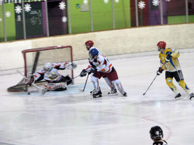 Photo hockey Loisirs : Besançon en demi-finale - Hockey Loisir : Besançon (Les Aigles) Photo hockey Loisirs : Besançon en demi-finale - Hockey Loisir : Besançon (Les Aigles)