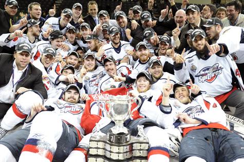 Photo hockey Memorial: doublé de Windsor - Hockey dans le Monde