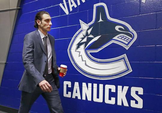 Photo hockey NHL : Luongo fête son retour à Vancouver - NHL : National Hockey League - AHL
