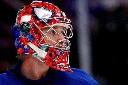 Photo hockey NHL : Valiquette égale Jacques Plante - NHL : National Hockey League - AHL