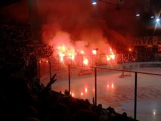 Photo hockey NLA: Lugano écrase l Photo hockey NLA: Lugano écrase l