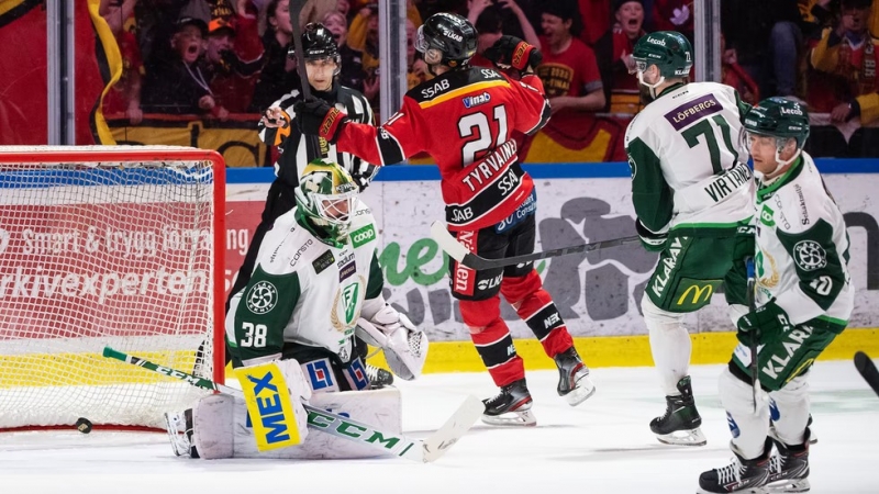 Photo hockey SHL : Luleå frappe d Photo hockey SHL : Luleå frappe d