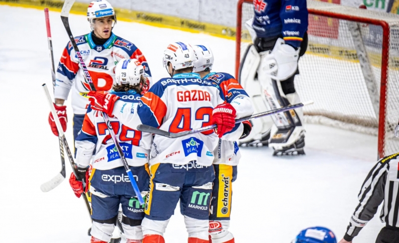 Photo hockey TELH : Ca va très vite en haut - TELH - Tipsport Extraliga Ledního Hokeje
