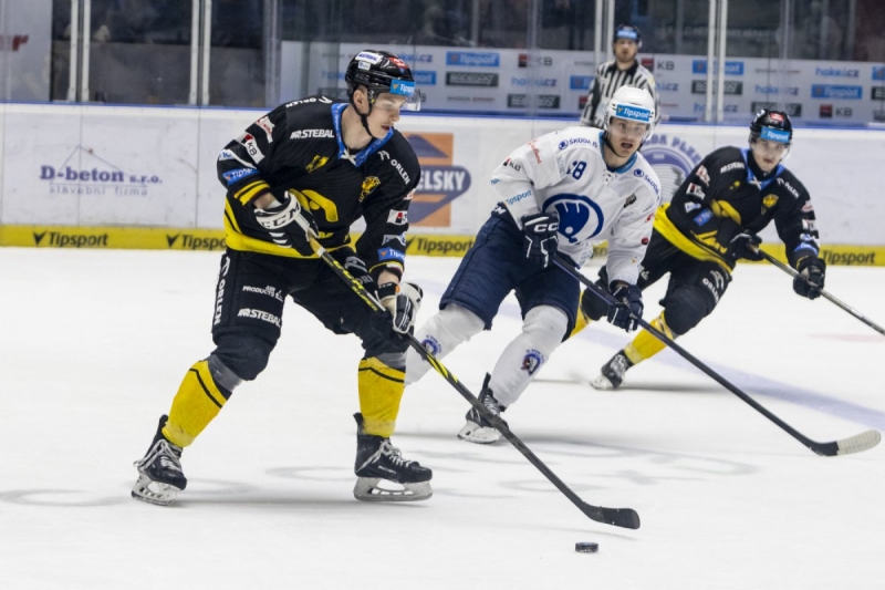 Photo hockey TELH : Coude à coude - TELH - Tipsport Extraliga Ledního Hokeje