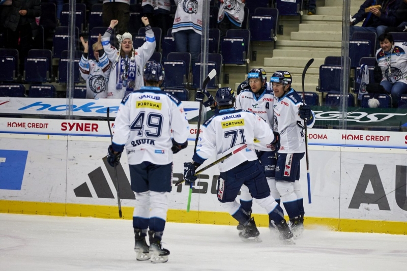 Photo hockey TELH : La course est lancée - TELH - Tipsport Extraliga Ledního Hokeje