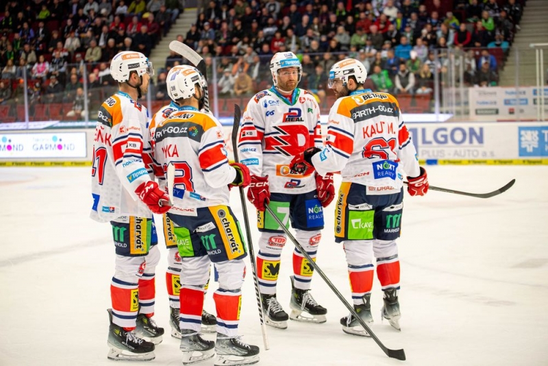 Photo hockey TELH : Petit écart au sommet - TELH - Tipsport Extraliga Ledního Hokeje