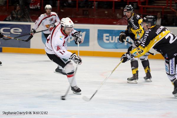 Photo hockey album Bercy 2010 : Rouen vs Briançon - Photos : Stéphanie Ouvry