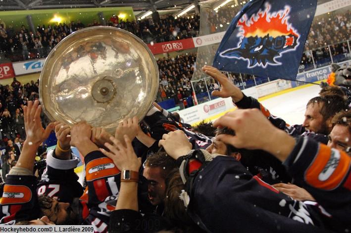 Photo hockey album Finale Coupe Magnus2008/2009:Grenoble-Briançon-(Matchs 3 et 4)