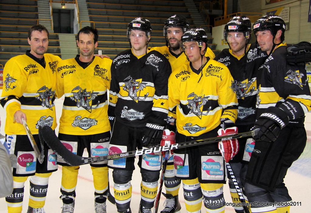 Photo hockey match  - 