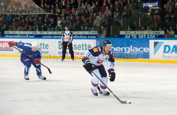 Photo hockey reportage Šatan coule la France à Grenoble