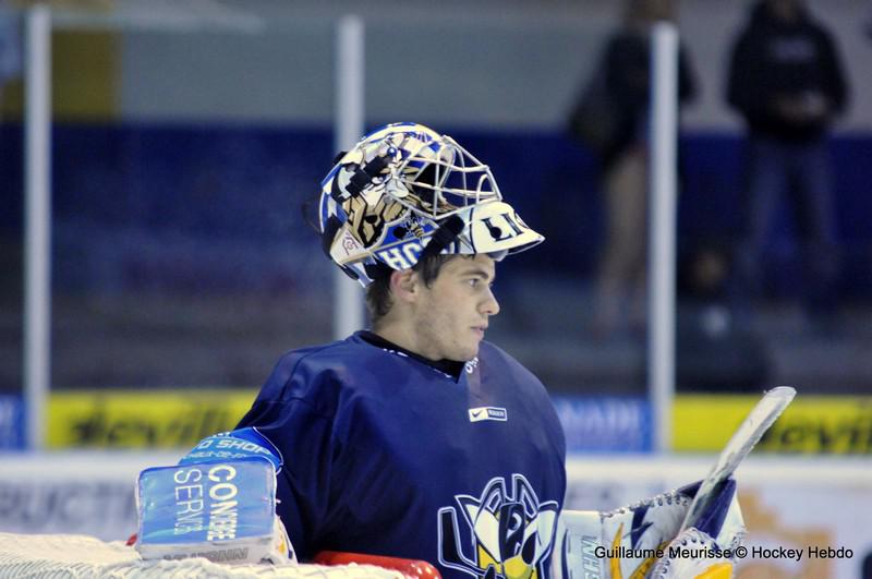 Photo hockey reportage Amicaux : Les Ducs trônent en Suisse