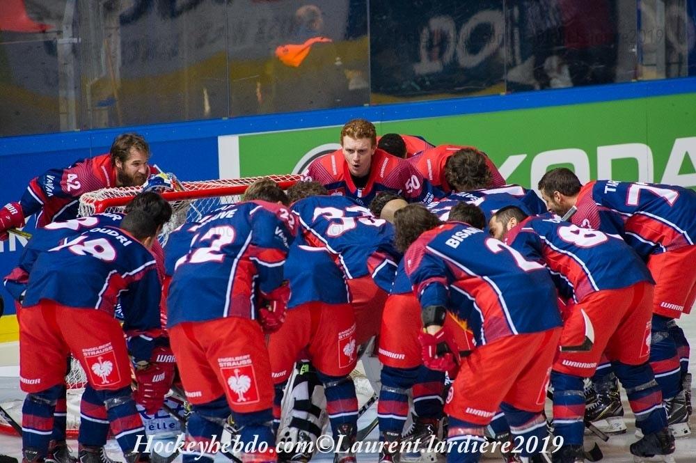 Photo hockey reportage Berne s'impose logiquement à Pole Sud