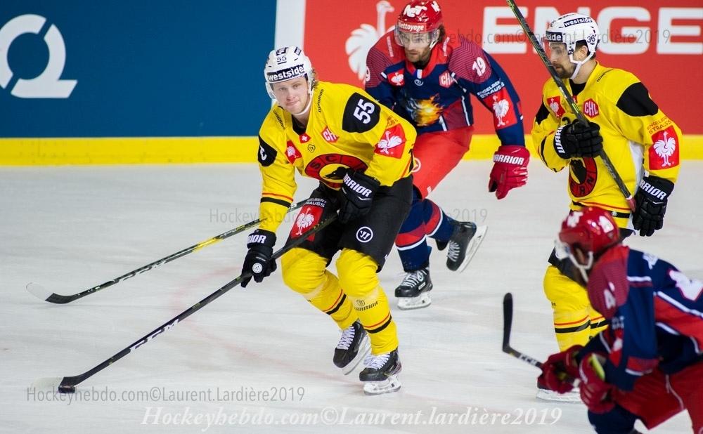 Photo hockey reportage Berne s'impose logiquement à Pole Sud