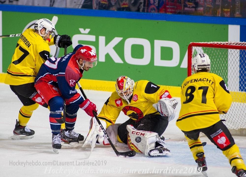 Photo hockey reportage Berne s'impose logiquement à Pole Sud