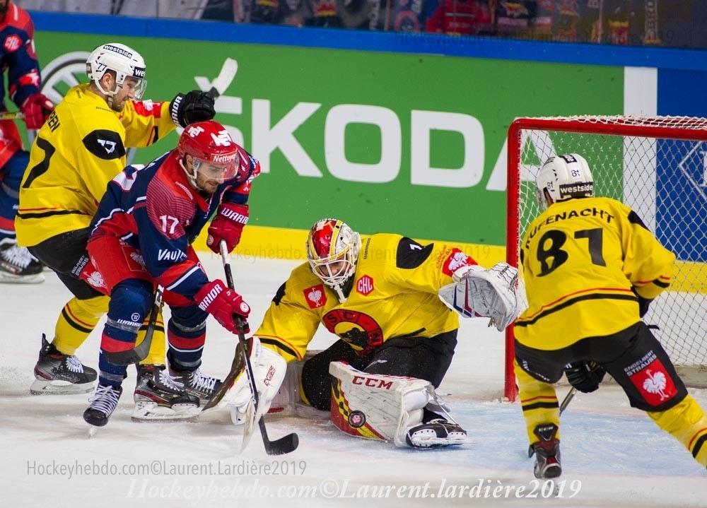 Photo hockey reportage Berne s'impose logiquement à Pole Sud