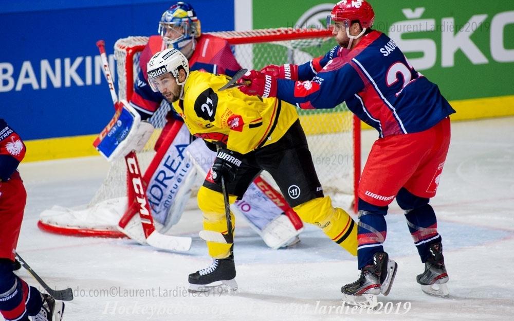 Photo hockey reportage Berne s'impose logiquement à Pole Sud