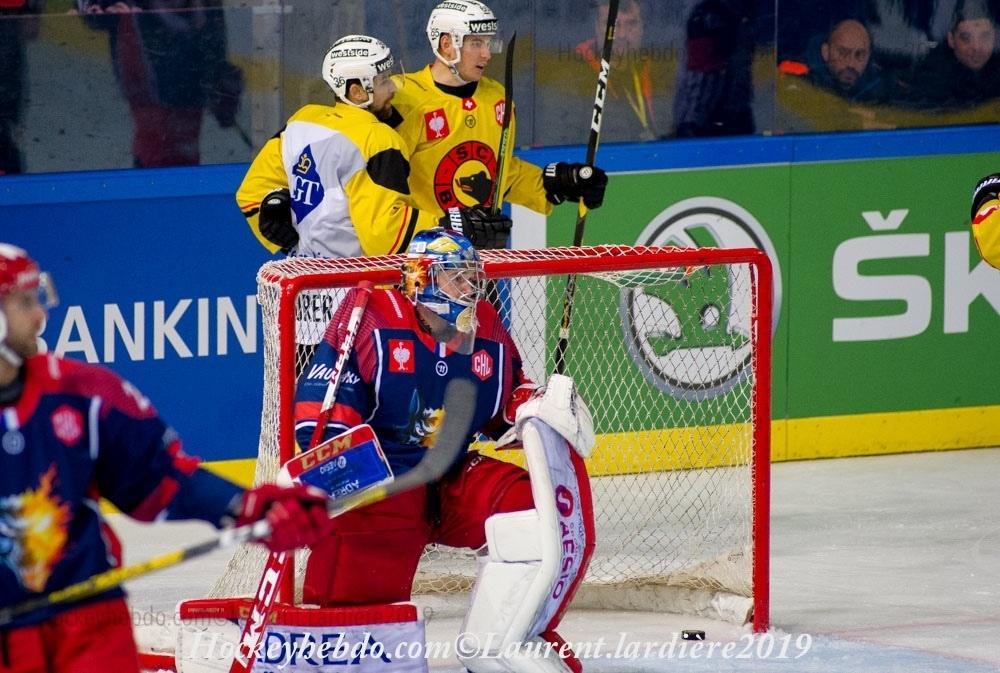 Photo hockey reportage Berne s'impose logiquement à Pole Sud