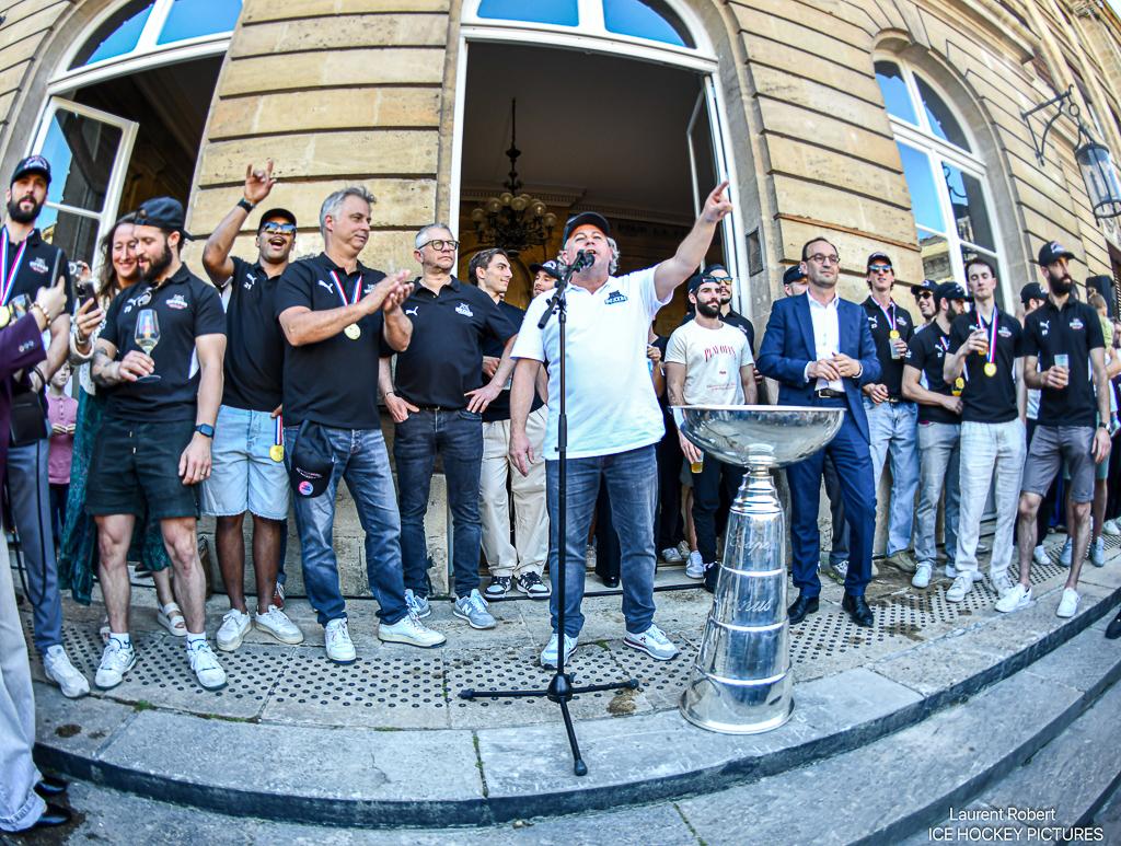 Photo hockey reportage Bordeaux fête ses HEROS !