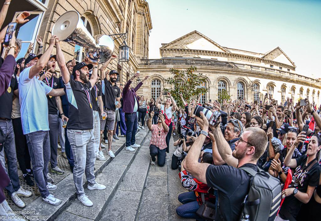 Photo hockey reportage Bordeaux fête ses HEROS !