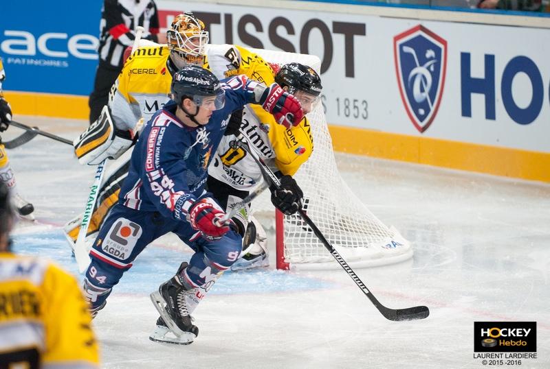 Photo hockey reportage CDF 16 Laurent Lardière