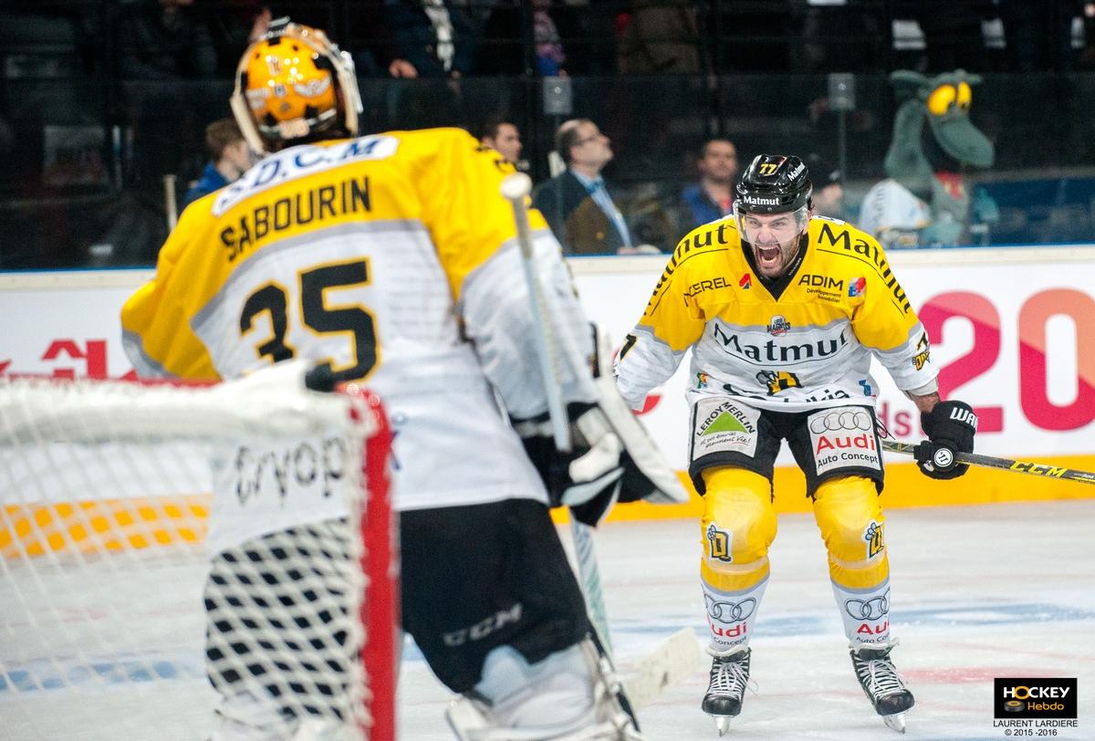 Photo hockey reportage CDF 16 Laurent Lardière