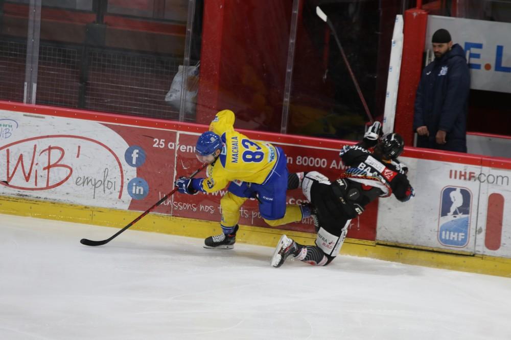 Photo hockey reportage CONTI CUP - Amiens ne manque pas son entrée