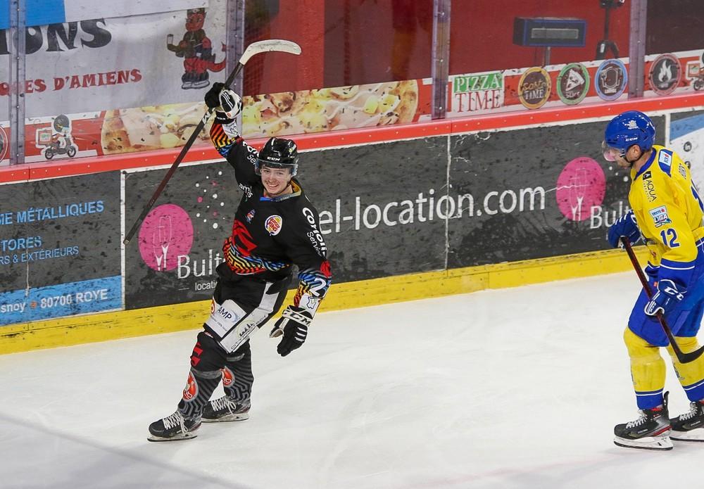 Photo hockey reportage CONTI CUP - Amiens ne manque pas son entrée