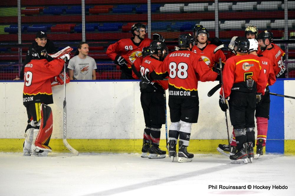 Photo hockey reportage D3 : Tournoi des Aigles deuxième journée
