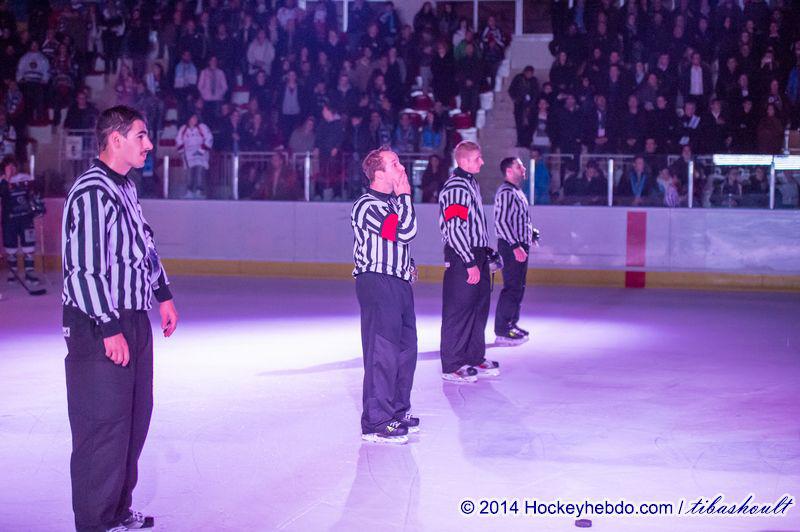 Photo hockey reportage Des débuts réussis