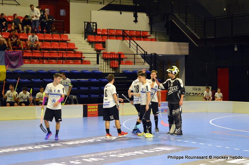 Photo hockey reportage EFCh : Si près, si loin