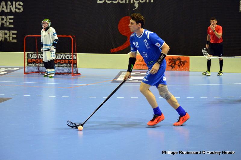 Photo hockey reportage EFCh : Si près, si loin