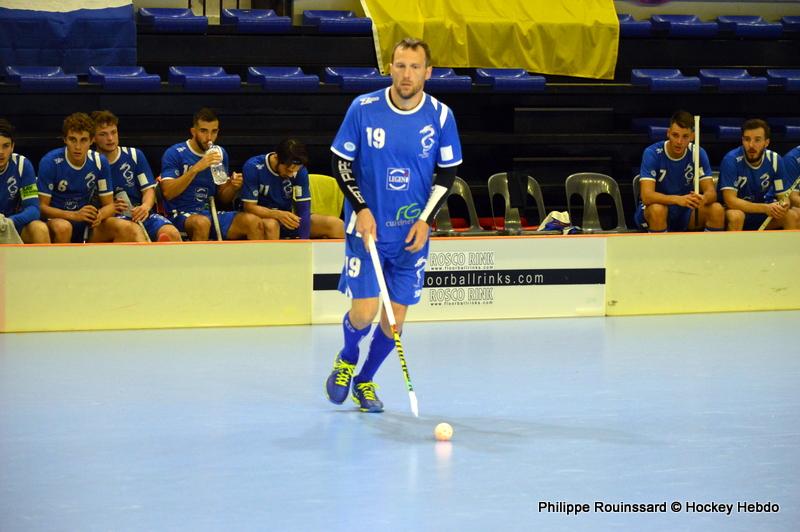 Photo hockey reportage EFCh : Si près, si loin