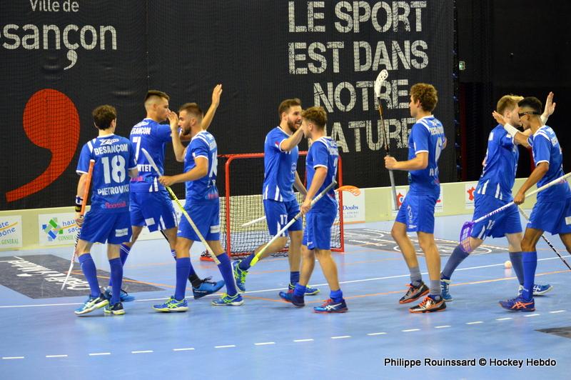 Photo hockey reportage EFCh : Si près, si loin