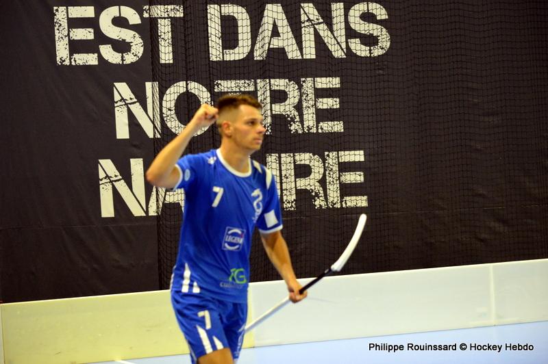 Photo hockey reportage EFCh : Si près, si loin