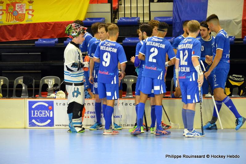 Photo hockey reportage EFCh : Si près, si loin