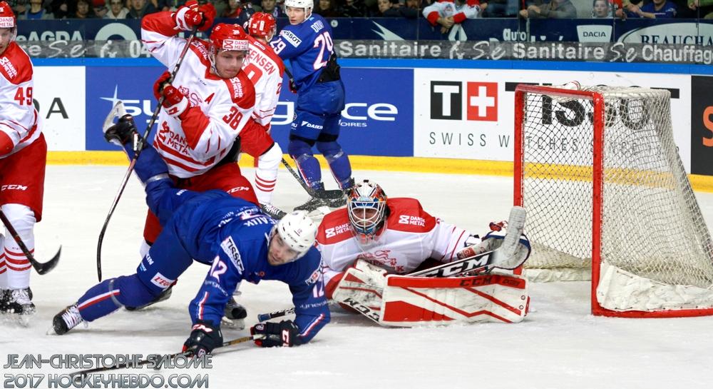 Photo hockey reportage Efficace Défensive Fluide  