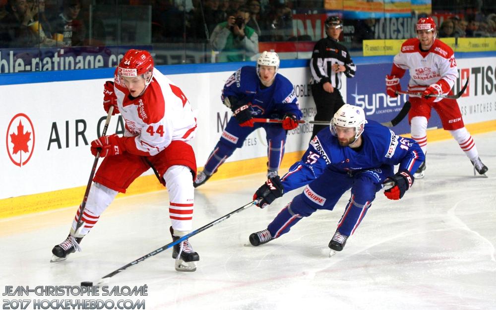 Photo hockey reportage Efficace Défensive Fluide  