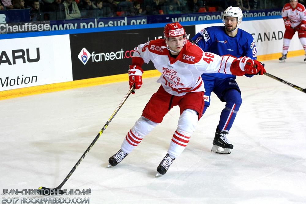 Photo hockey reportage Efficace Défensive Fluide  