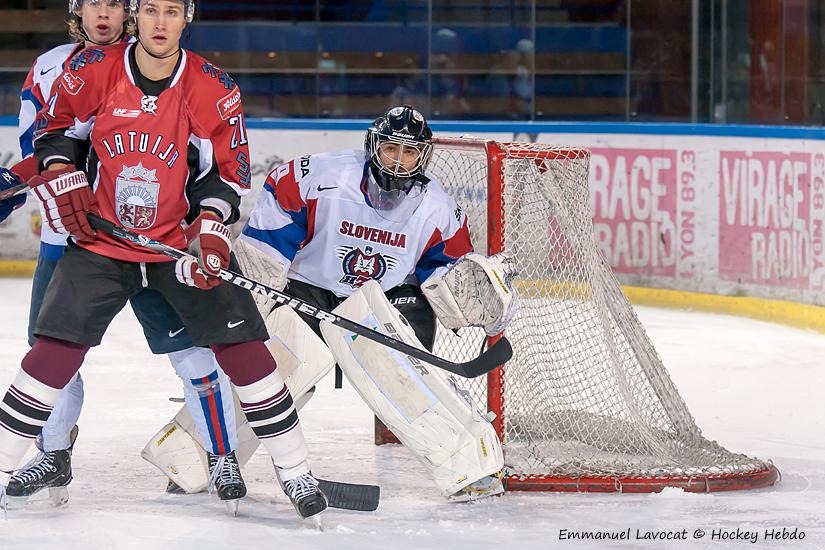 Photo hockey reportage EIHC : Slovénie-Lettonie  EN ATTENTE